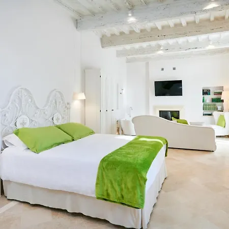 Bed and Breakfast Palazzo Pio Iii - Residenza D'epoca 4*