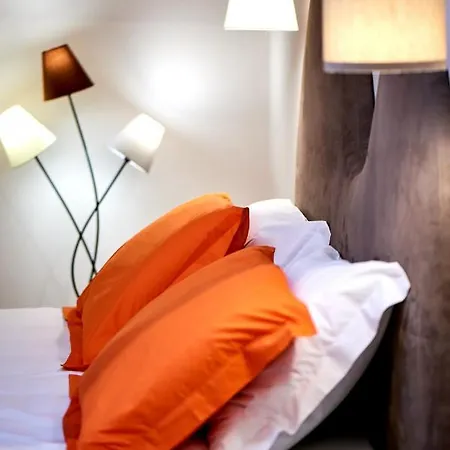 Palazzo Pio Iii - Residenza D'epoca Bed and Breakfast Sarteano