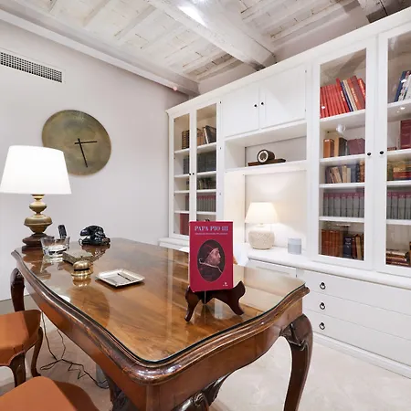 Palazzo Pio Iii - Residenza D'epoca Bed & Breakfast