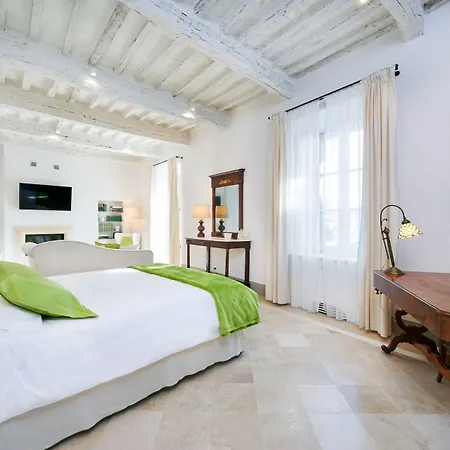 Bed and Breakfast Palazzo Pio Iii - Residenza D'epoca Sarteano